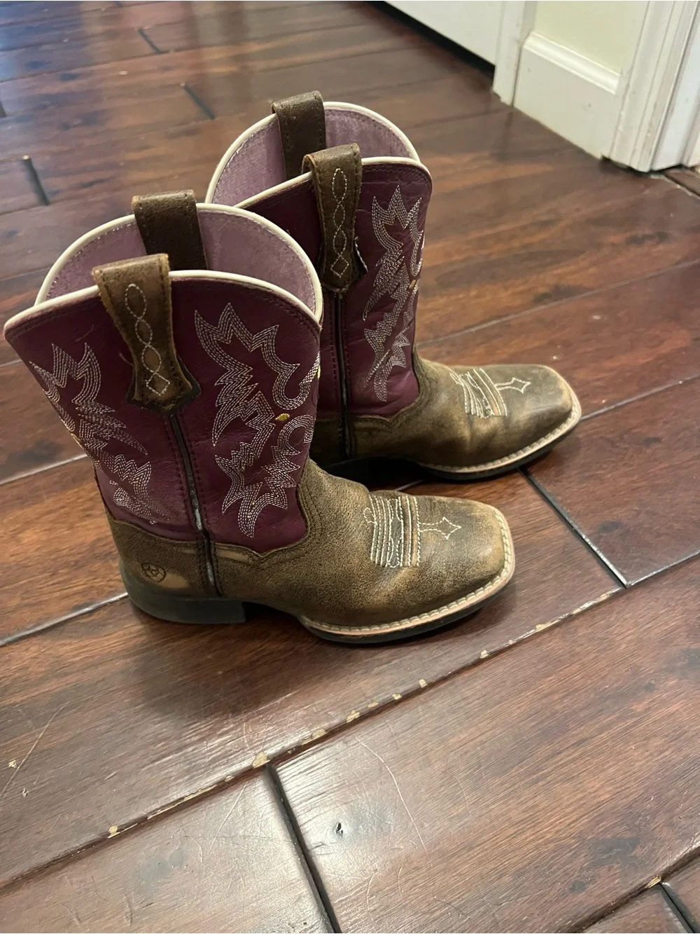 Girl’s Ariat Leather Western Boots